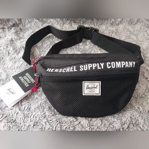 Herschel Supply Company Ninteen hip bag/ Fanny pack